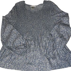 NWOT URBAN ROMANTICS Flowy Flower Shirt, Large